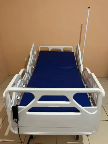 Cama hospitalar com colchão