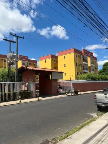 IRENE VENDE APT TERREO NO COND PARK RIO SOL
