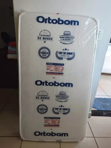 Colchão para berço americano