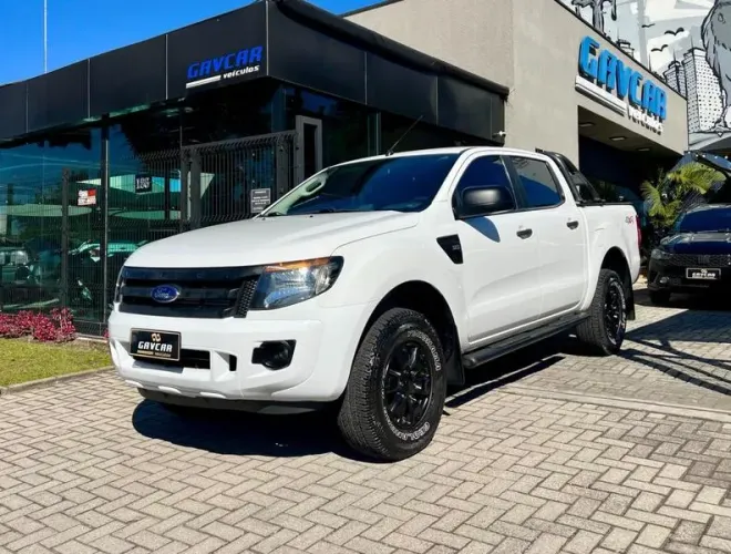 Ford Ranger XLS 3.2 20V 4X4 CD Diesel Aut. 2016