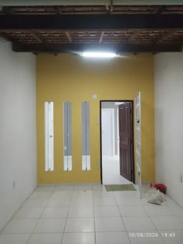 ALUGO CASA NO NOVO COHATRC 2QTS SALADE ESTAR E JANTAR POR 1.100,00