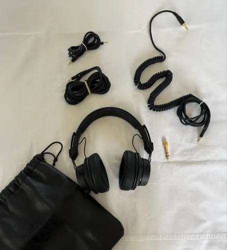 Fone Audiotechnica ATH-M60x Novo