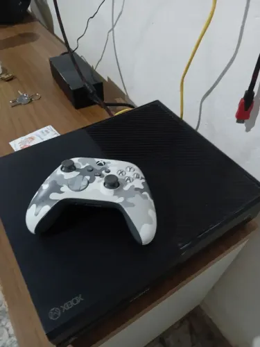 Vendo Xbox one 512 gigas