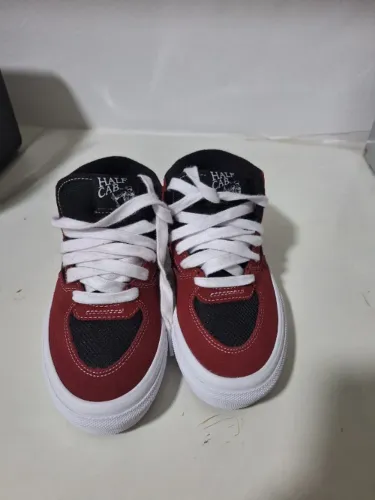 Tenis Vans Half Cab 36