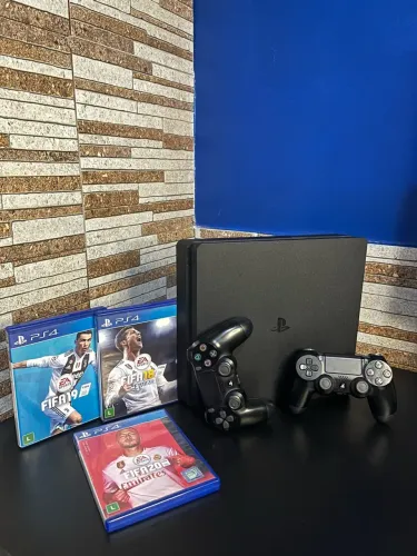 PS4 SLIM