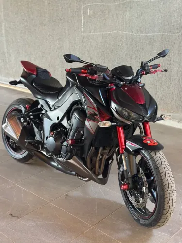KAWASAKI Z1000