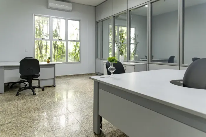 Sala Privativa para escritório mobiliada Polo Empresarial Goiás - Aparecida de Goiânia - G