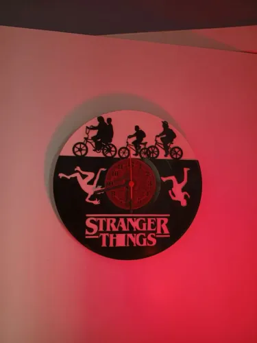 Relógio de parede do Stranger Things