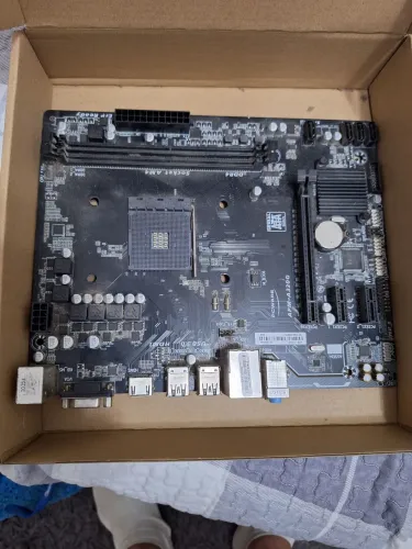 Vendo Upgrade de Placa-Mãe AM4 por R$ 225