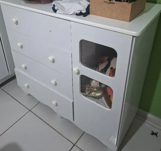 Doação cômoda infantil 