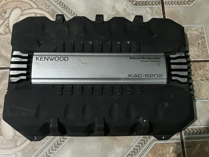 Amplificador Kenwood 400rms 2 canais