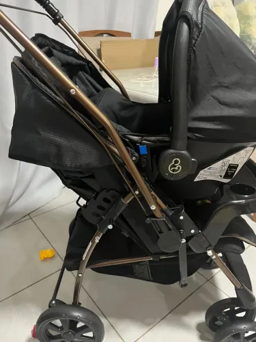 Kit Carrinho de bebê + bebê comforto galzerano