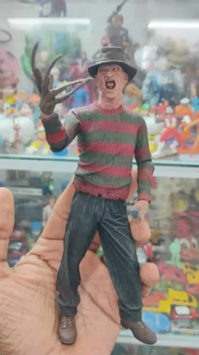 Figura Freddy Krueger 15 cm