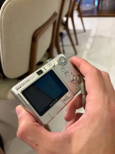 Câmera Sony cyber shot 