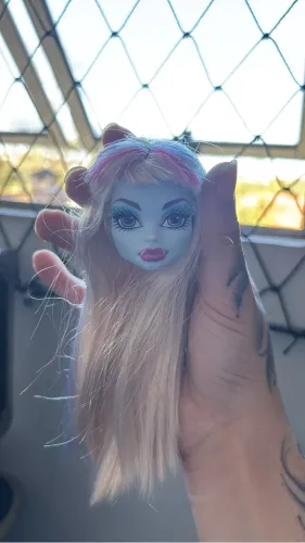 Monster High cabeça Abbey Music Festival