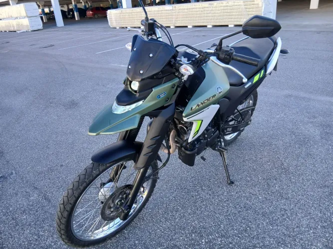 Lander Xtz 250 2025 Único dono 4 mil km 2026 Vistoriado
