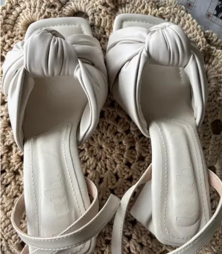 sandália louth comfy nó branco