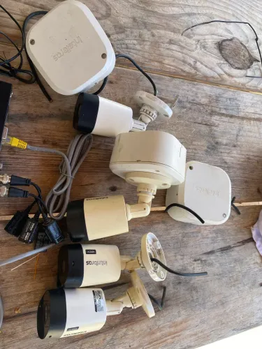 Vendo central de câmeras Intelbras