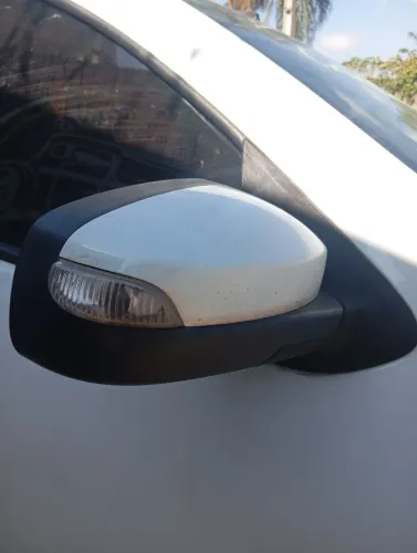Retrovisor direito Renault Sandero Logan 2015/2024 com pisca e sensor temperatura 