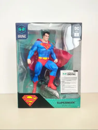 Superman (por Jim Lee) McFarlane 1/6