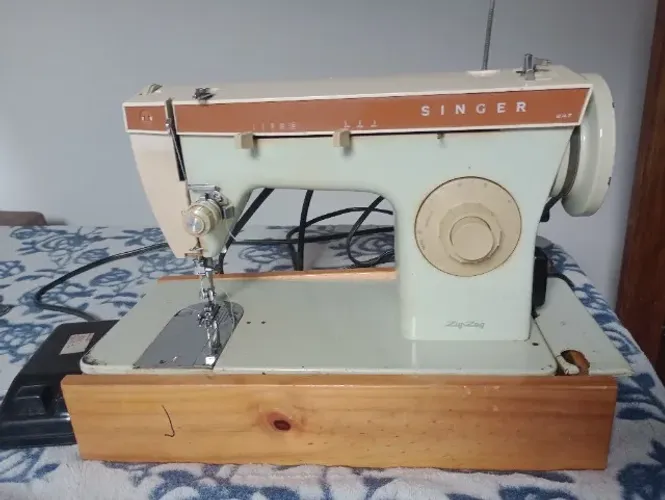 Máquina de costura