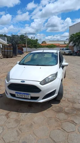 Ford Fiesta 1.5 16V Flex Mec. 5P 2015