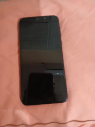 Moto G06 avariado