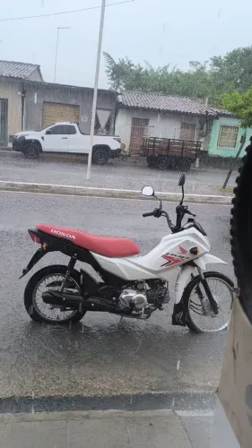 Vendo moto pop conservado