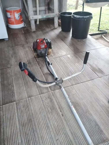 Roçadeira Tekna