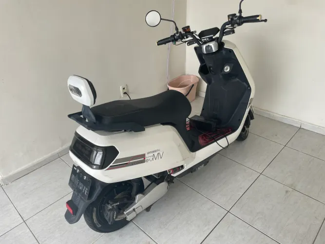 Moto elétrica SCOOTER