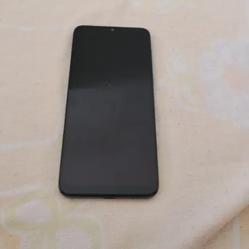 Celular moto e13