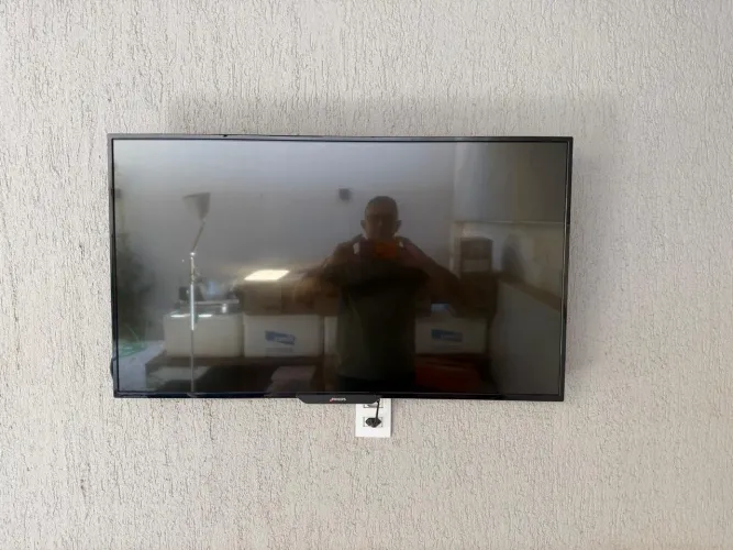 TV Philips 40 polegadas (não é smart)