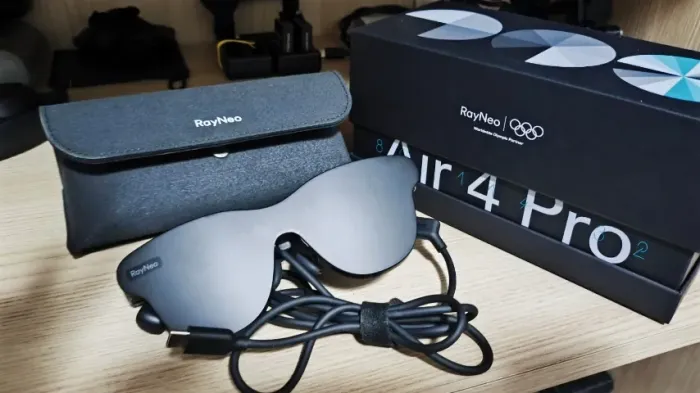 Óculos RayNeo Air 4 Pro AR/XR - Tela de vídeo HDR10 de 201"