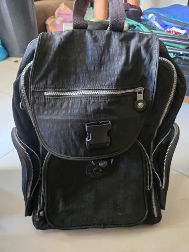 Mochila preta Kipling