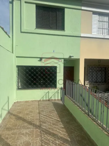 Sobrado para Alugar na Mooca - 2 dormitórios - 2 banheiros- 1 vaga de garagem