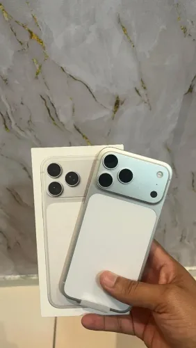 Iphone 17 pro max 256gb.