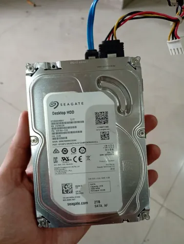 HD 2TB e SSD 240GB
