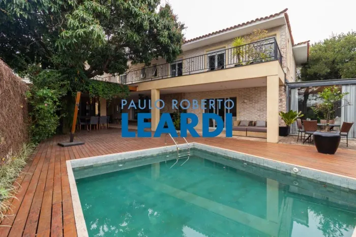 CASA ASSOBRADADA - CITY BOAÇAVA - SP