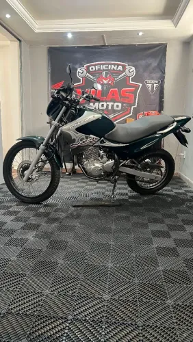 Vendo ou troco por carro