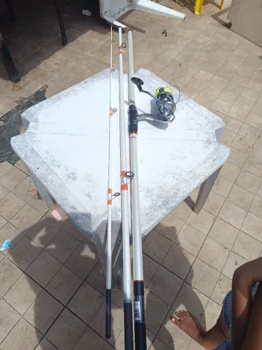 Vara de pesca por 1300 usado só uma vez 