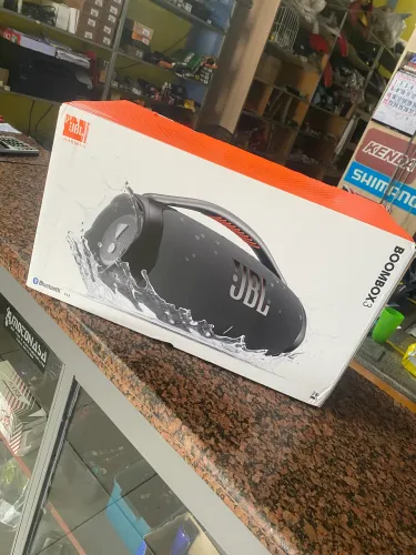 JBL boombox 3 nova,lacrada