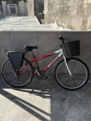 Bicicleta em excelente estado