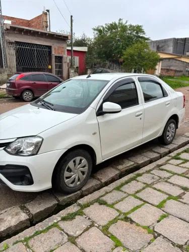 Toyota Etios X Sedan 1.5 Flex 16V 4P Mec. 2018