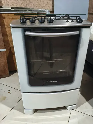 Fogão a gás seminovo