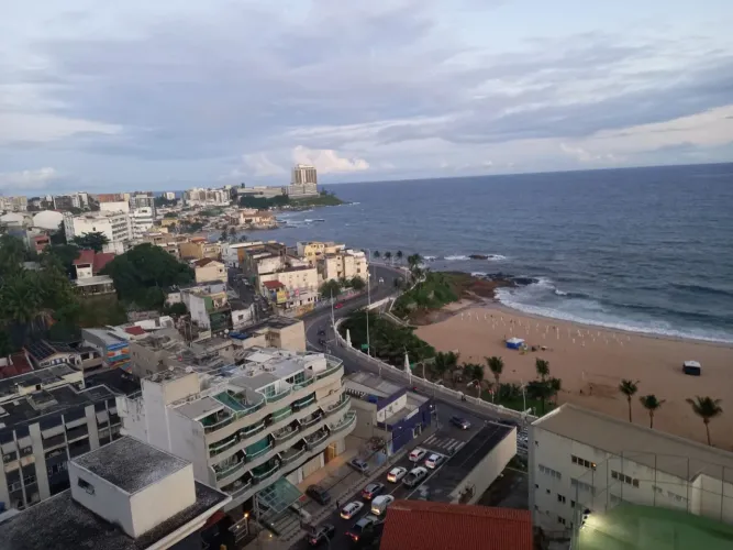 Apartamento para Locação em Salvador, Rio Vermelho, 4 dormitórios, 4 suítes, 6 banheiros,