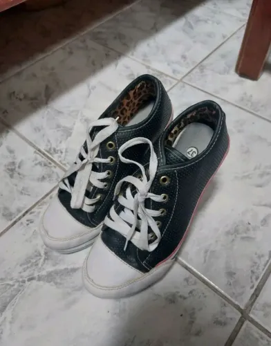 Tenis All Star salto alto - Tamanho 37