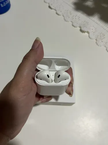 AirPods 1 (precisa de reparo)