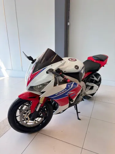 CBR 1000cc