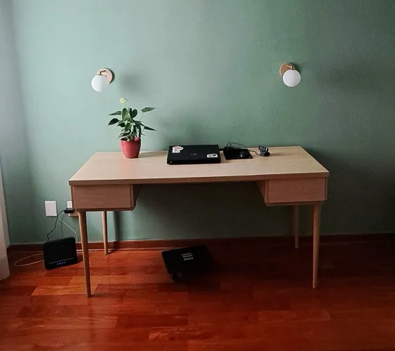 Escrivaninha nova
