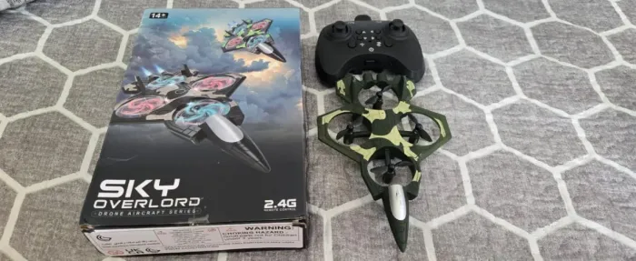 Drone Aircraft jato de lazer novo. Aceito cartão